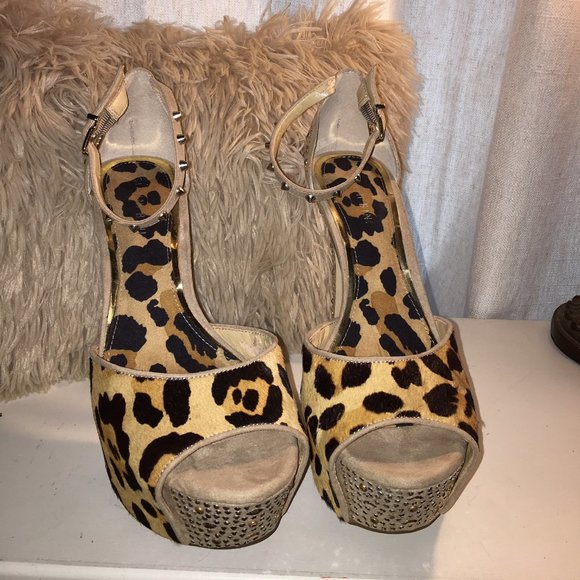 Gianni Bini Leopard Bling heels - Picture 2 of 4